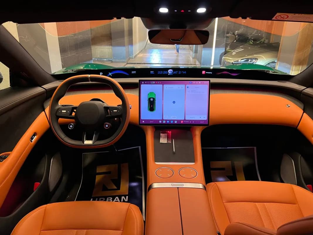 شاومي Yu7  2025 دول موتور ماكس  أخضر أوتوماتيك — جديدة