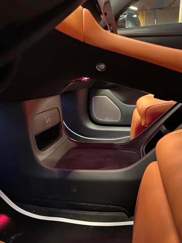 شاومي Yu7  2025 دول موتور ماكس  أخضر أوتوماتيك — جديدة