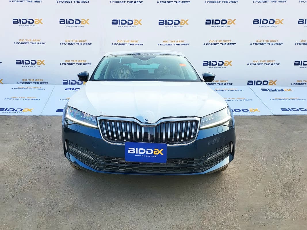 Skoda Superb 2024 امبيشن أزرق أوتوماتيك — جديدة