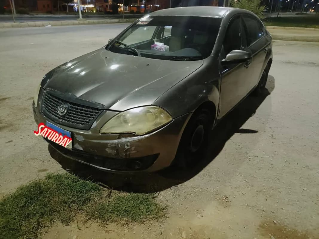 بريليانس FSV 2010 بيريمم رمادي مانيوال — مستعملة