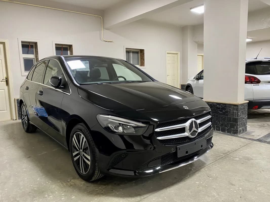  مرسيدس بنز  B 200 2022