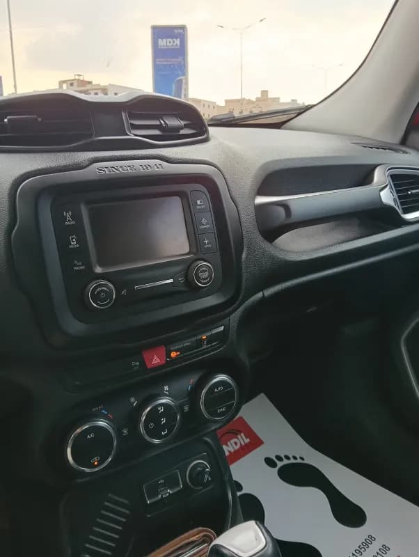 جيب رينيجيد 2016