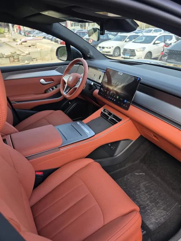 بي واي دي تانج ال 2025