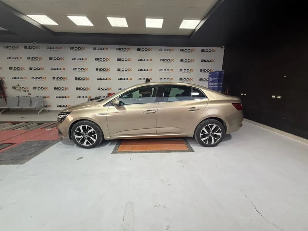 رينو ميجان 2020