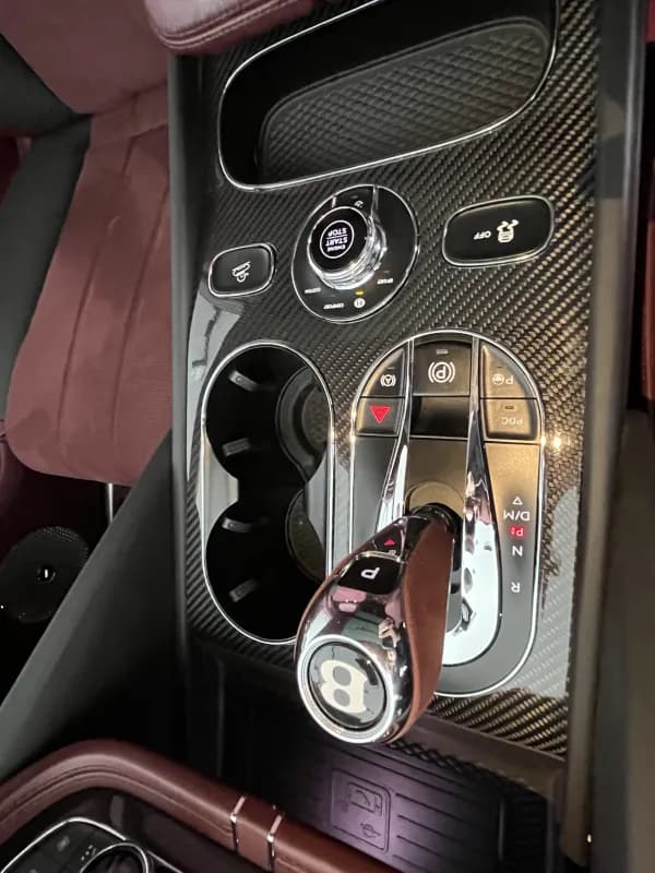 بنتلي  بنتايجا  2023