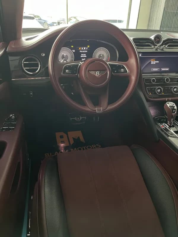 بنتلي  بنتايجا  2023