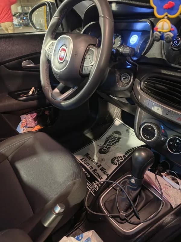 فيات تيبو 2021 هاي لاين رمادي أوتوماتيك — مستعملة