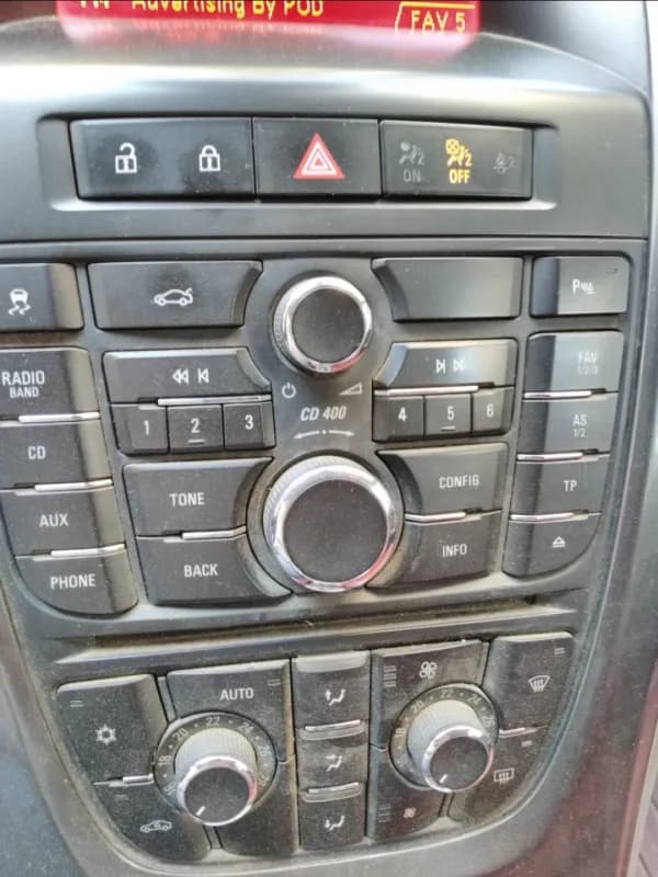 أوبل استرا 2013