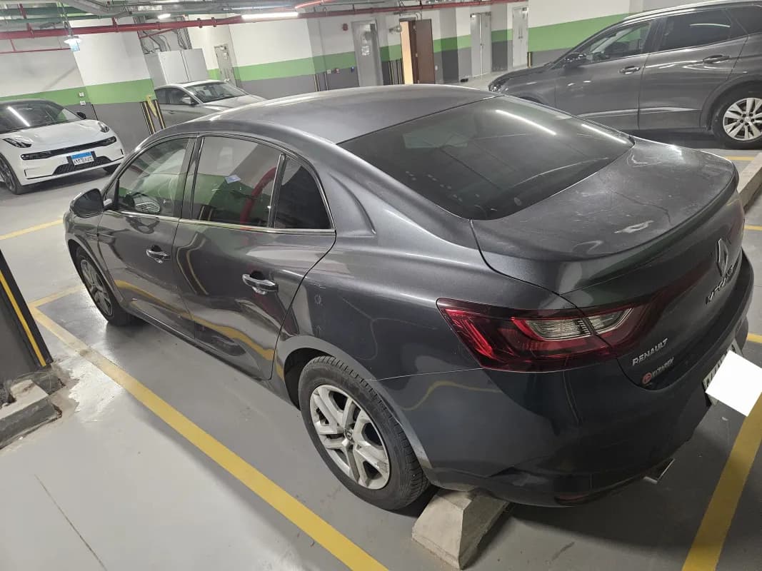 رينو ميجان 2020