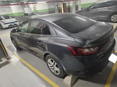 رينو ميجان 2020 - 2