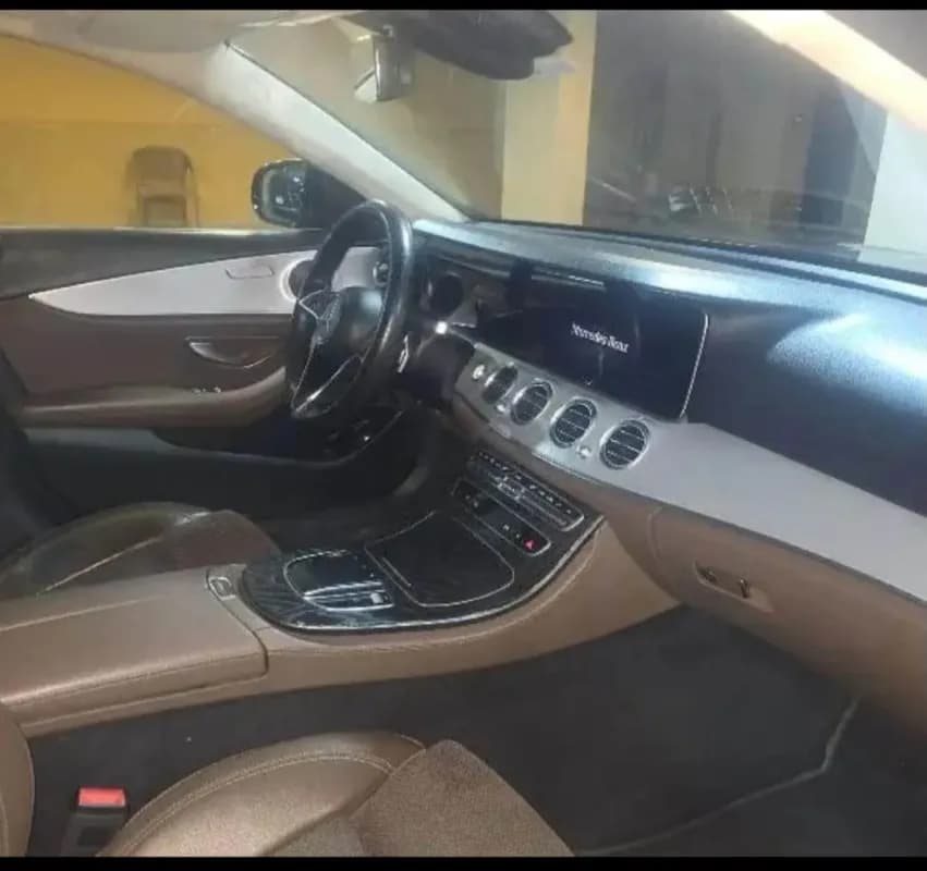  مرسيدس بنز  E200 2024