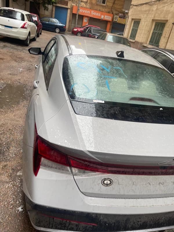 Hyundai Elantra CN7 2024 3rd Category Silver Automatic — Used