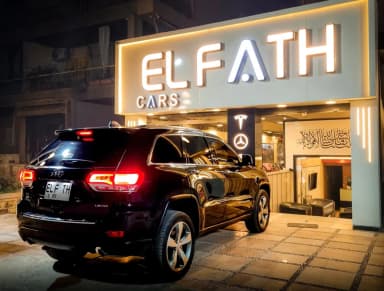 جيب جراند شيروكي 2015 ليمتد أسود أوتوماتيك — مستعملة - 3