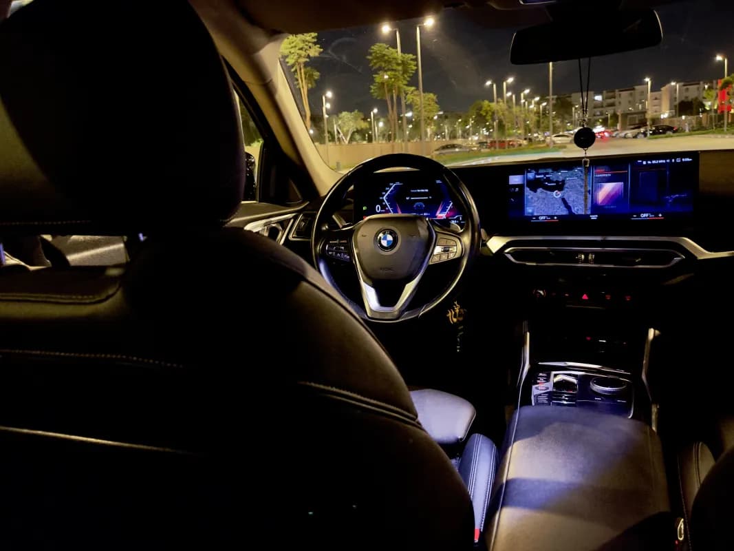 بي ام دبليو 420i 2024 M-Sport  أسود أوتوماتيك — مستعملة