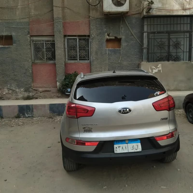كيا سبورتاج 2015 بيز لاين فضي أوتوماتيك — مستعملة