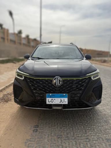 ام جي ار اكس 5 2024 بلاك ايدشن أسود أوتوماتيك — مستعملة - 2