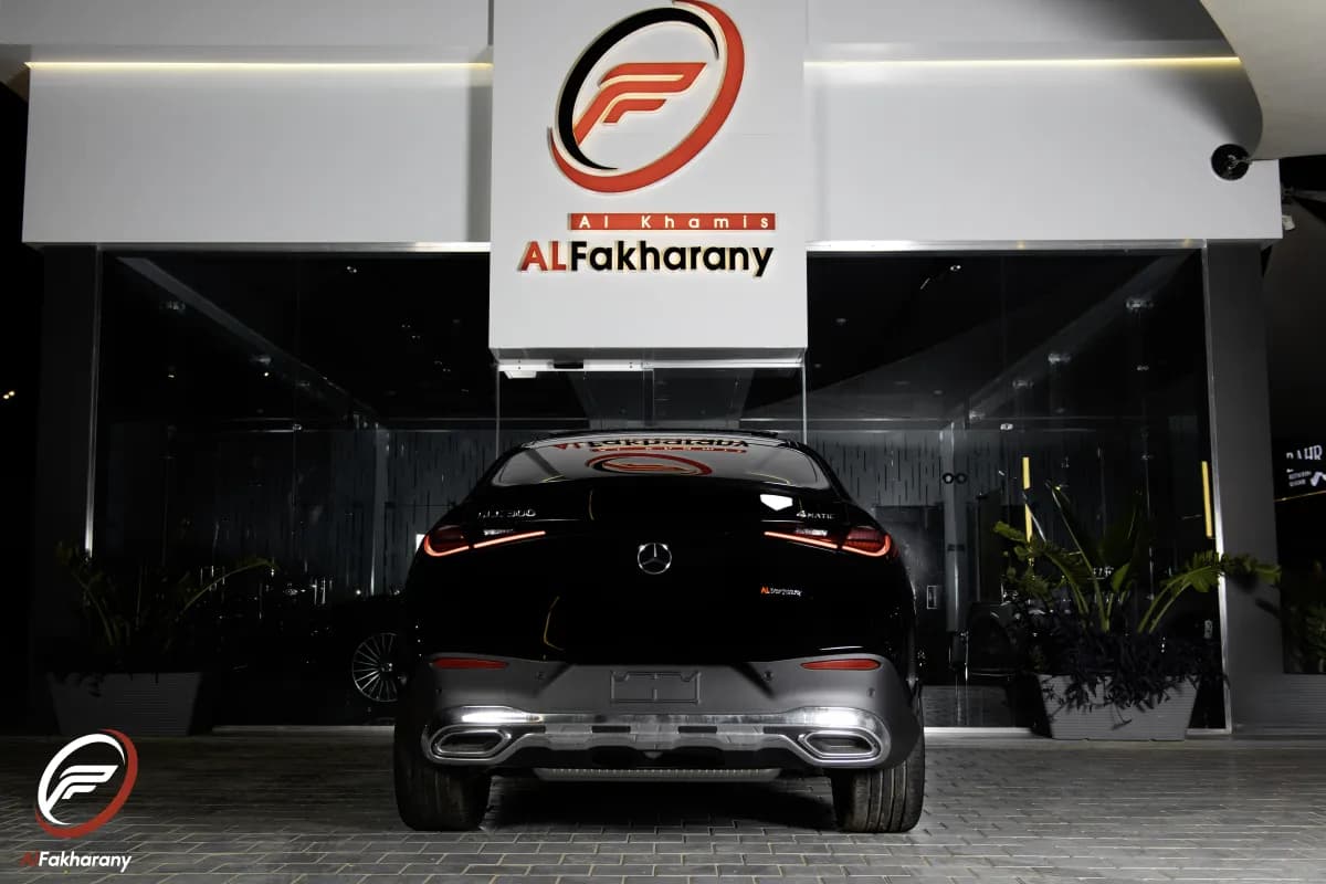  مرسيدس بنز  GLC 300 2026 ايه ام جي أسود أوتوماتيك — جديدة