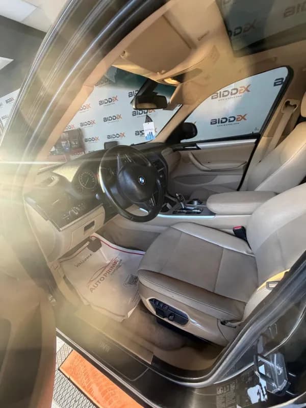 بي ام دبليو X3 2015 اكس درايف أسود أوتوماتيك — مستعملة