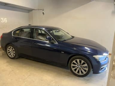 بي ام دبليو 318i 2017 لاكشري أزرق الداكن  أوتوماتيك — مستعملة - 3