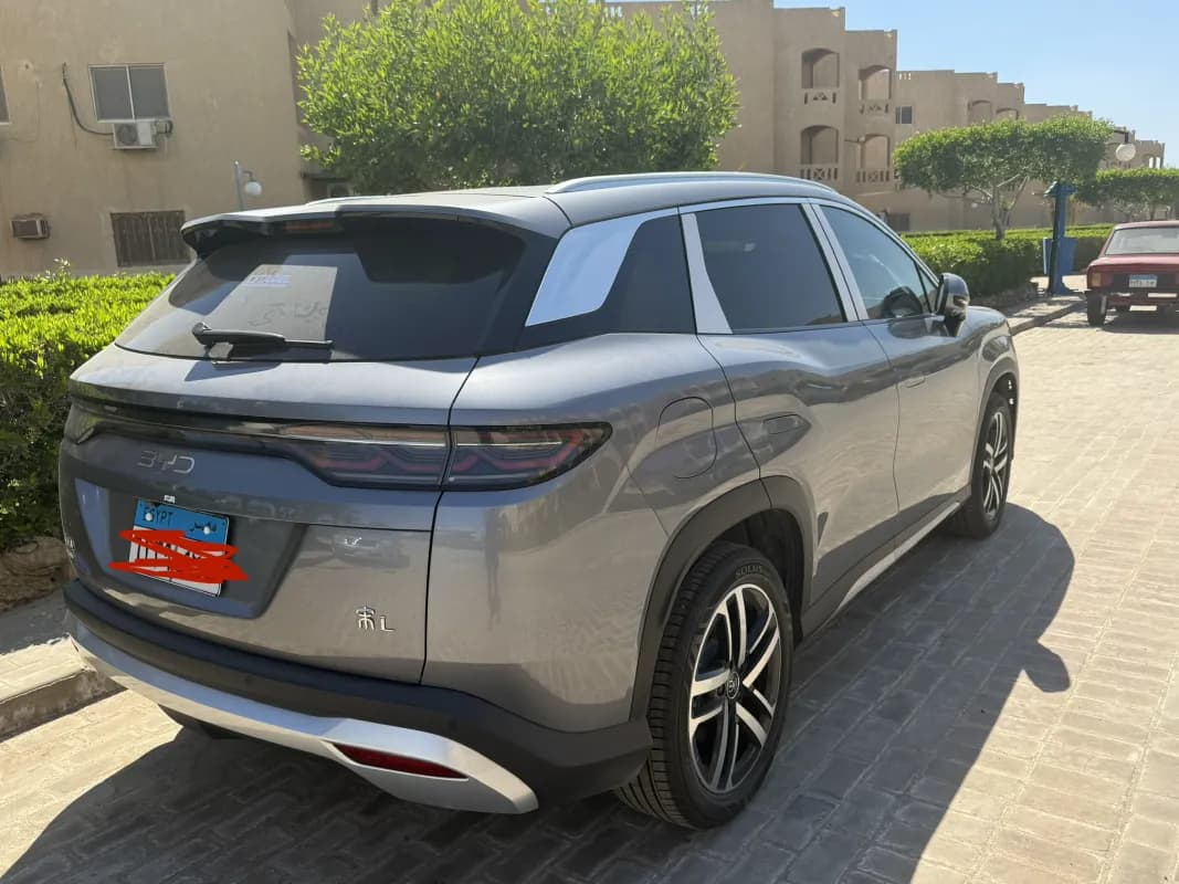 بي واي دي سونج ال  2025 دي ام اي رمادي أوتوماتيك — مستعملة