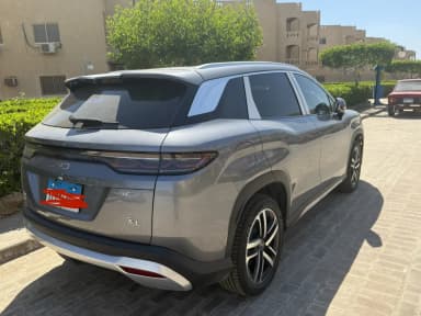 بي واي دي سونج ال  2025 دي ام اي رمادي أوتوماتيك — مستعملة - 2