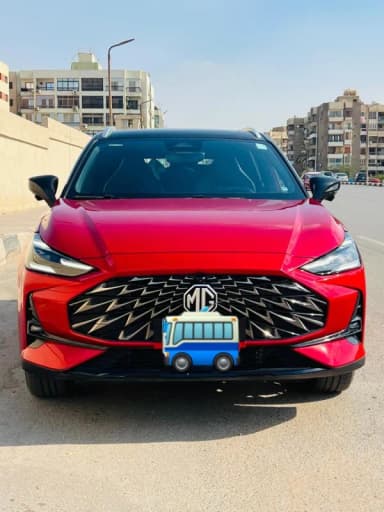 ام جي وان 2025 Luxury أحمر أوتوماتيك — مستعملة - 2