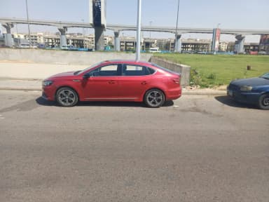 ام جي 6 2022 كومفرت أحمر غامق أوتوماتيك — مستعملة - 4