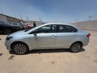 Suzuki Ciaz 2022 GLX  Silver Automatic — Used - 4