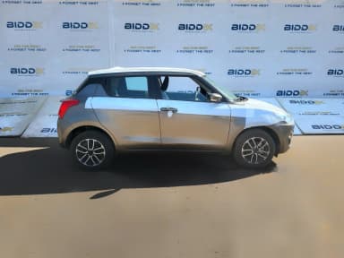 Suzuki Swift 2024 جي ال اكس ذهبي أوتوماتيك — جديدة - 3