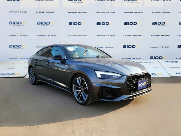 Audi A5 2024 اس لاين رمادي أوتوماتيك — جديدة