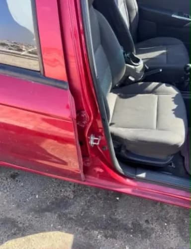 Chevrolet Aveo 2010 Baseline Red Manual — Used - 4