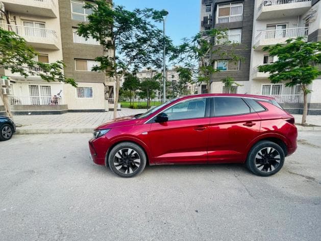 Opel Grand land 2024