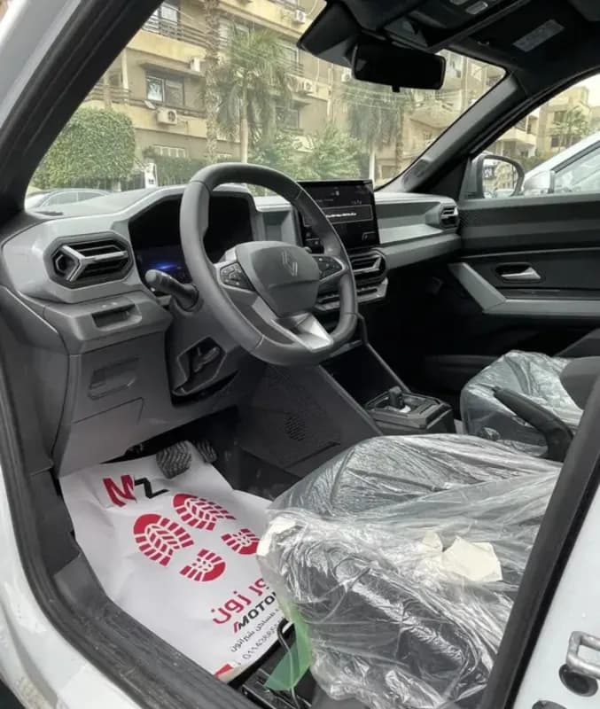 Renault Duster 2027 H1 White Automatic — New
