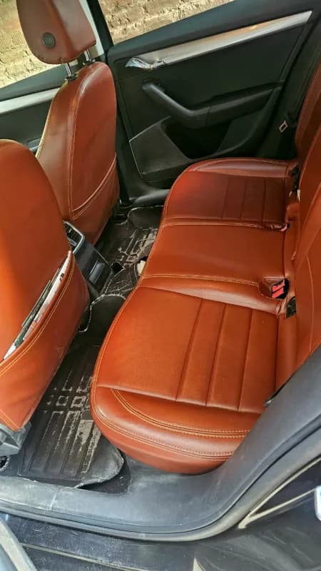  سكودا  اوكتفيا A7 2014 لوفت أسود أوتوماتيك — مستعملة