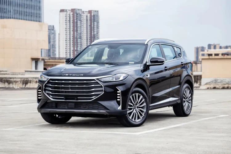سعر سيارة جيتور X70 PLUS موديل 2025 في مصر.. SUV عائلية بسعر اقتصادي