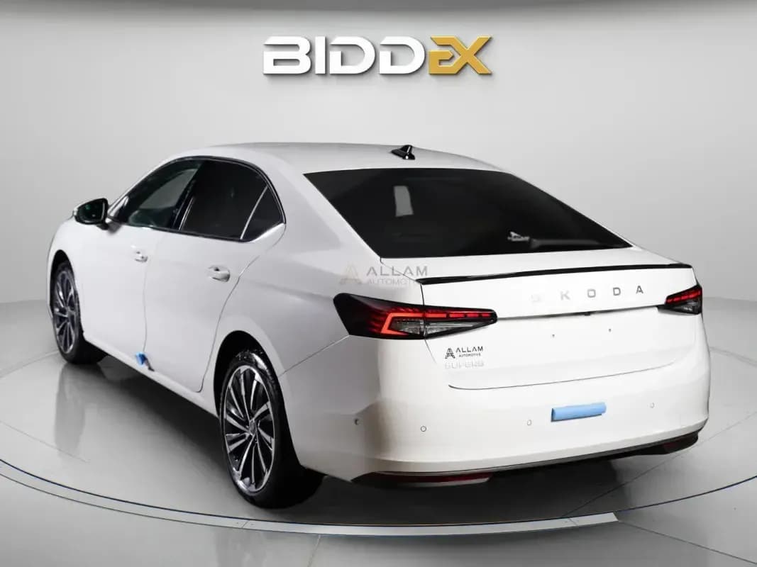  سكودا  سوبرب 2026 ان جي سليكشن أبيض أوتوماتيك — جديدة