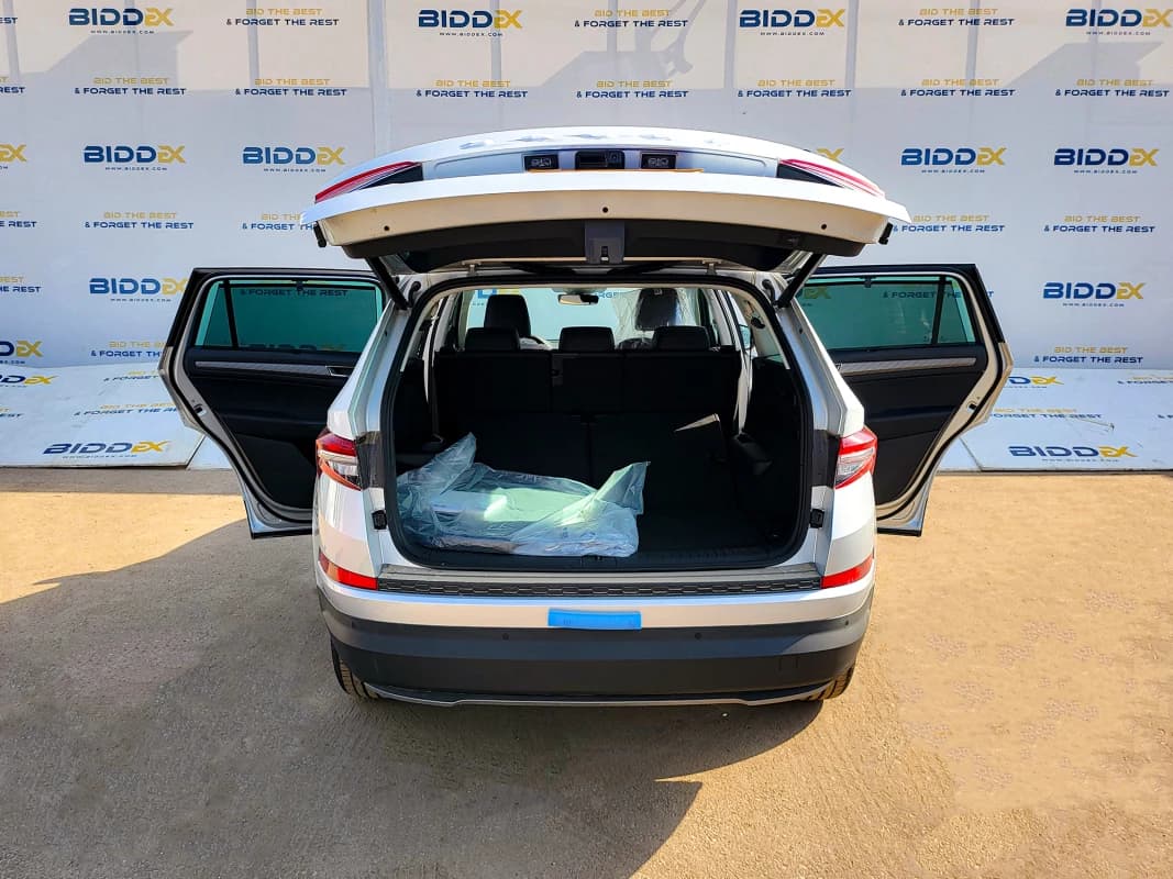 Skoda KODIAQ 2024 ستايل فضي أوتوماتيك — جديدة