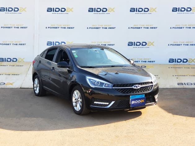 Chery اريزو 2022 هاي لاين أسود أوتوماتيك — مستعملة - 1