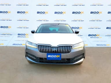 Skoda Superb 2024 امبيشن رمادي أوتوماتيك — جديدة - 2