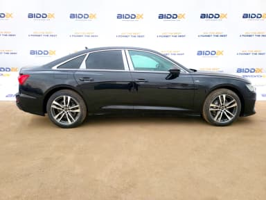 Audi A6 2024 S-line Black Automatic — New - 3