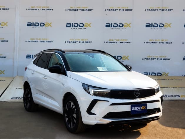 Opel Grand land 2024