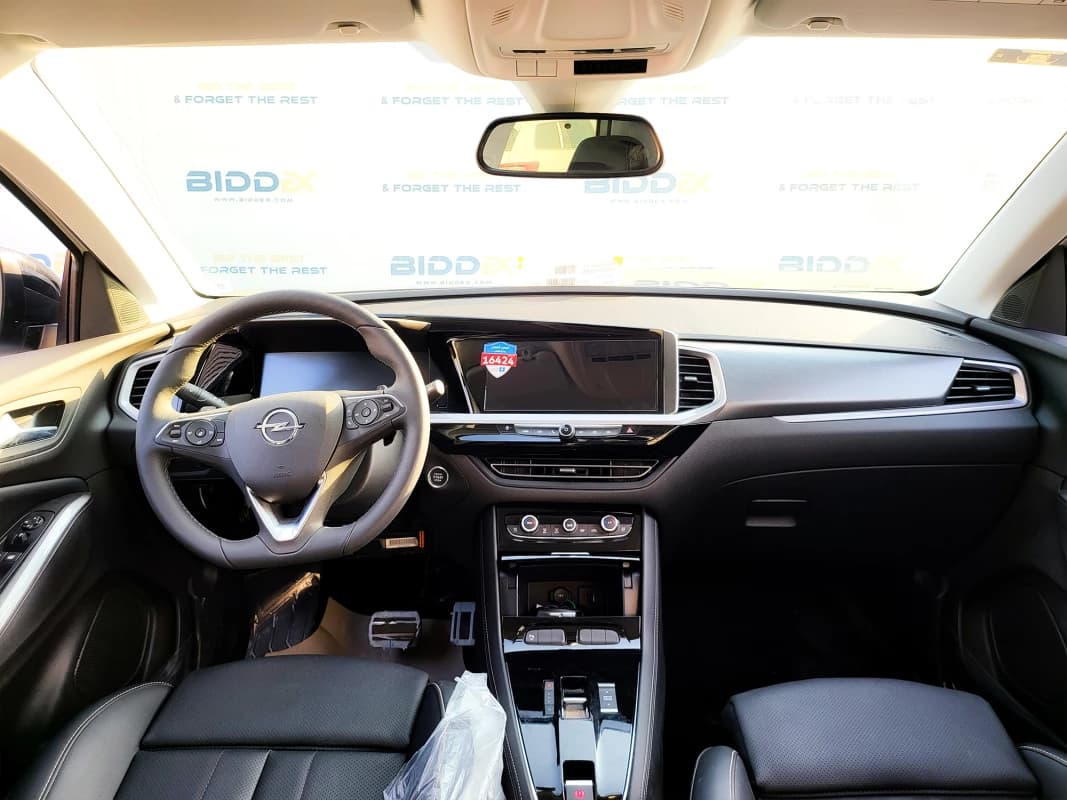Opel Grand land 2024 Topline White Automatic — New