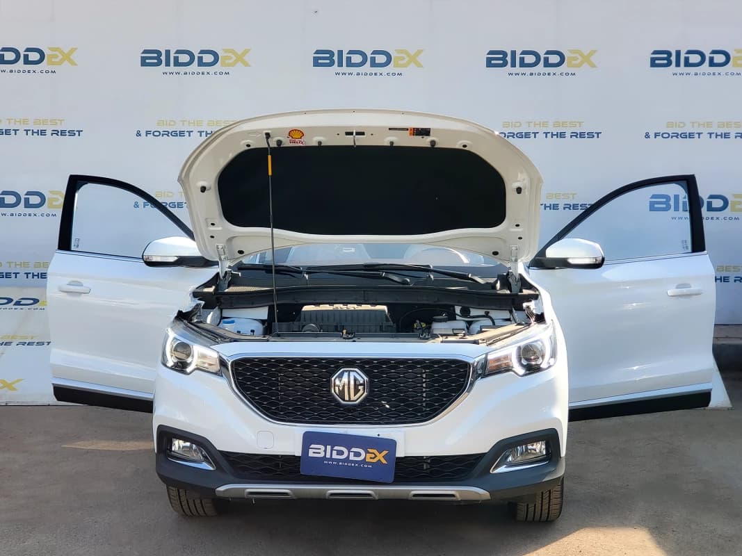 MG ZS 2025 كومفورت أبيض أوتوماتيك — جديدة
