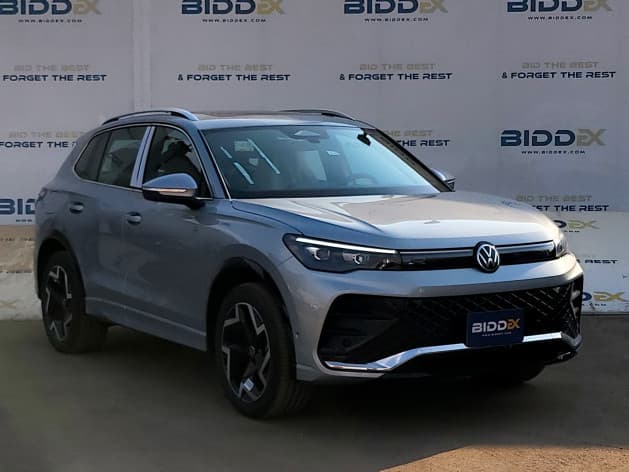 Volkswagen Tiguan 2024 ار لاين فضي أوتوماتيك — جديدة - 1