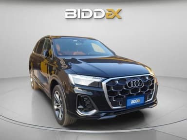 أودي Q7 2024 اس-لاين أسود أوتوماتيك — مستعملة - 1