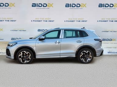 Volkswagen Tiguan 2024 ار لاين فضي أوتوماتيك — جديدة - 3