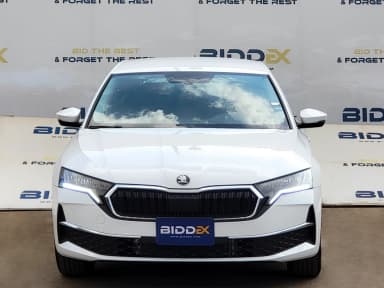 سكودا Octavia A8 2025 لوفت أبيض أوتوماتيك — جديدة - 2