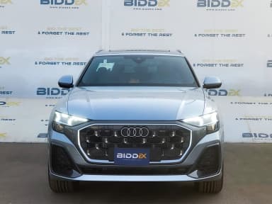 Audi Q8 2024 اس لاين فضي أوتوماتيك — جديدة - 2