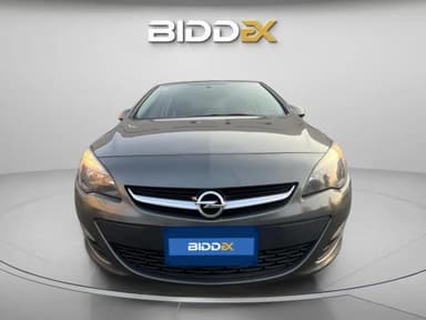 أوبل استرا 2021 - 1