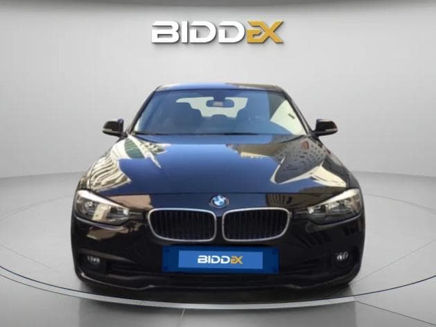 بي ام دبليو 318i 2016 - 1